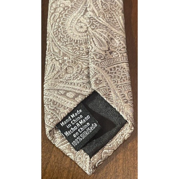Croft & Barrow, Hand Made, 100% Silk, Men’s Neck Tie, Made In China - Picture 7 of 9